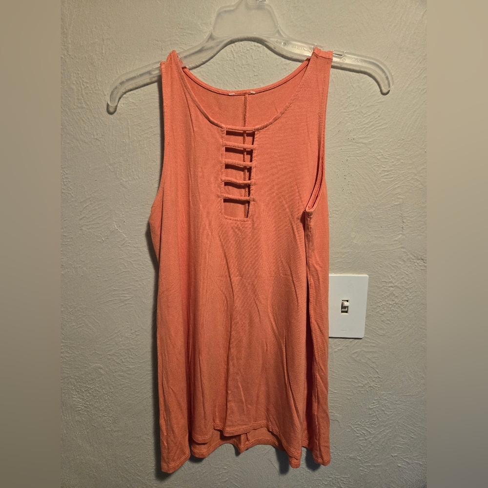 Orange sleveless summer top size M
